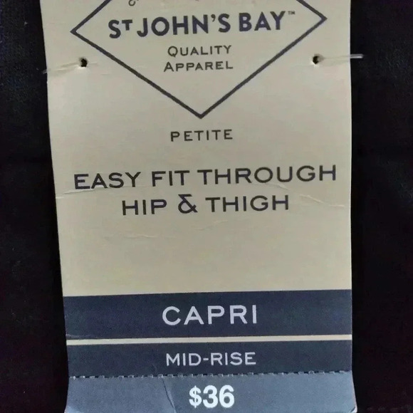 St.John's Bay | black secretly slender mid rise capri - Picture 4 of 7